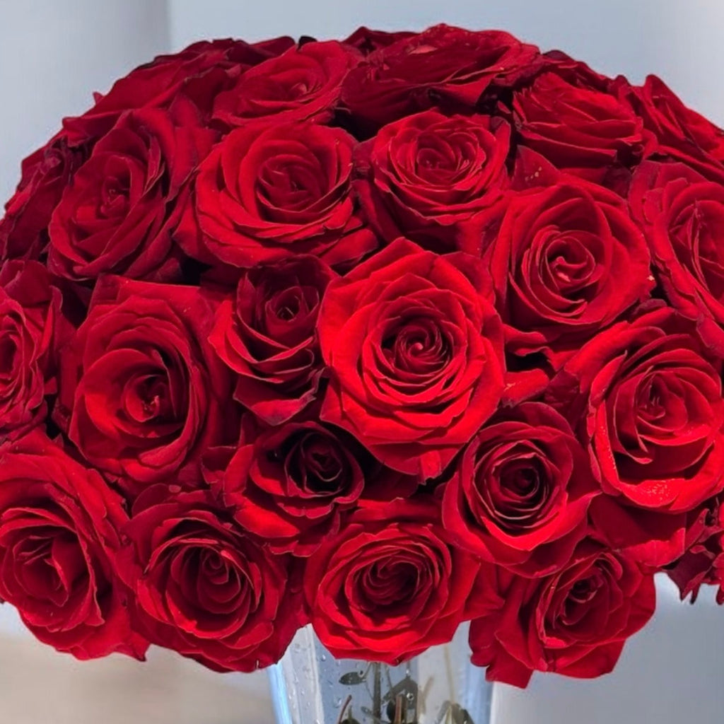 Jarrón Pasión 50 Rosas rojas