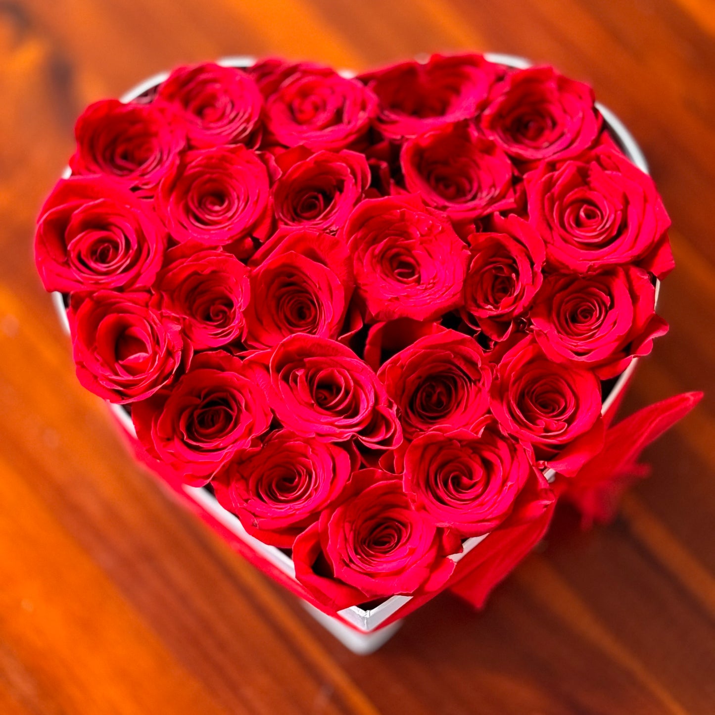 Heartfelt Touch - 24 Red Roses